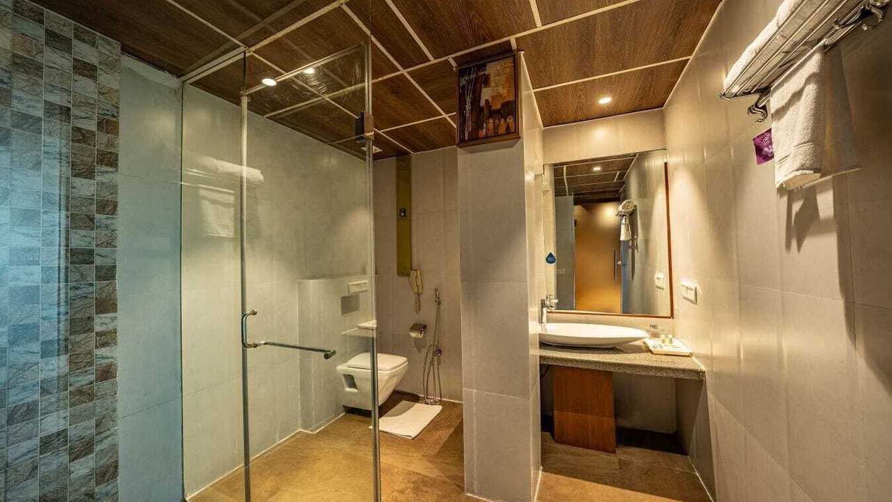 Photo of Bathroom in Gagar