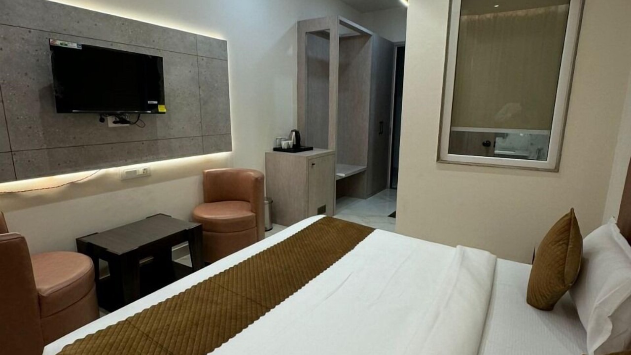 Photo of Bedroom in Lucknow