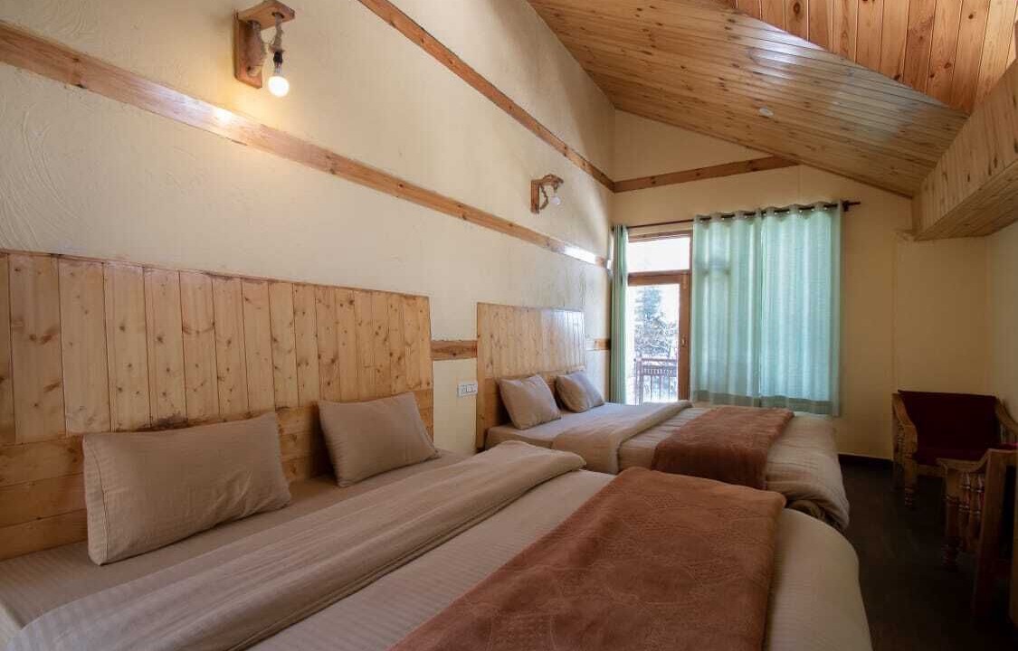 Photo of Bedroom in Jibhi