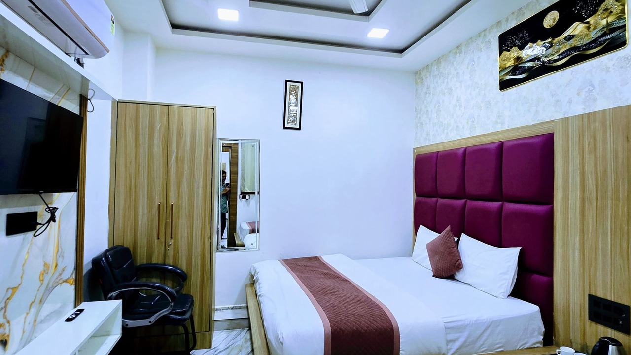 Photo of Bedroom in Mathura