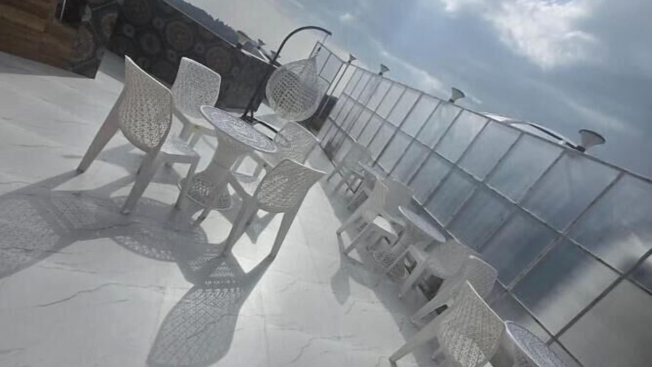 Photo of Patio Balcony in Barog