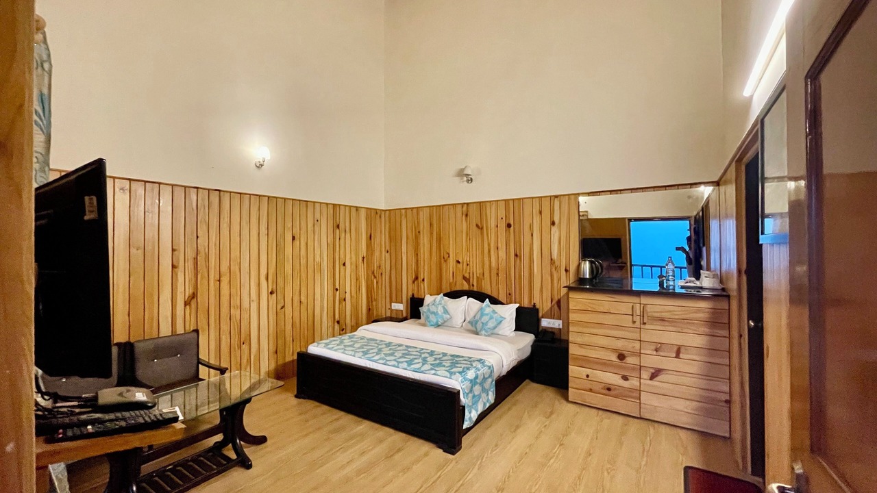Photo of Bedroom in Mukteshwar