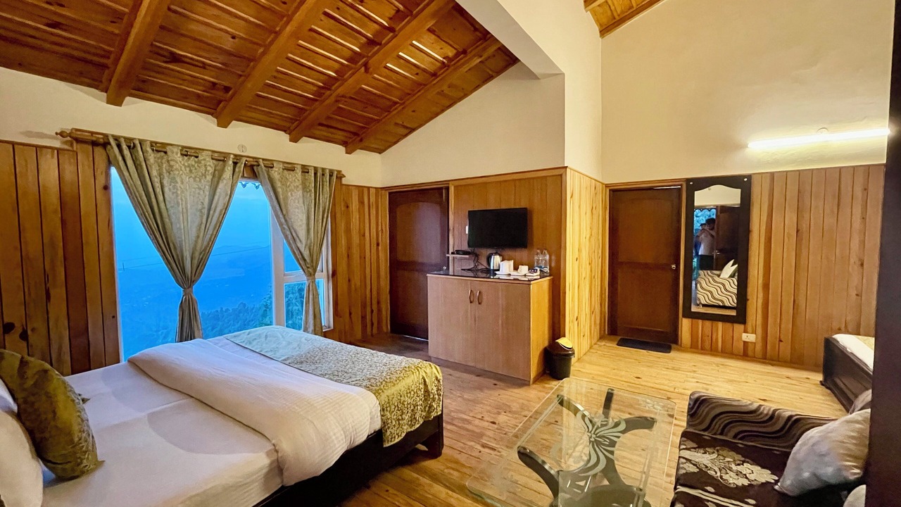 Photo of Bedroom in Mukteshwar