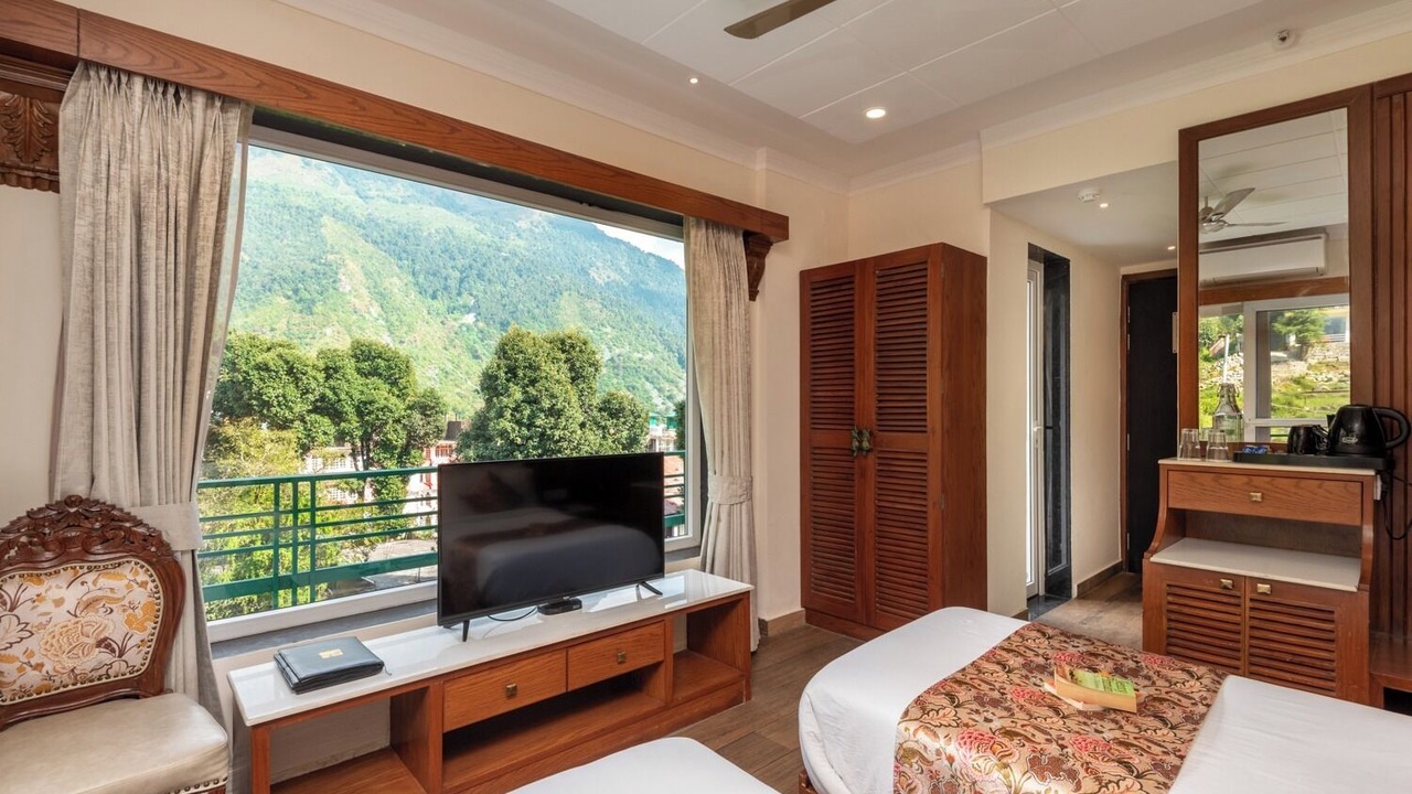 Photo of Patio Balcony in Bhagsu Nag