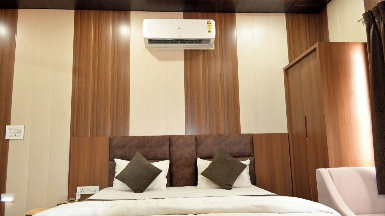 Photo of Bedroom in Barsana