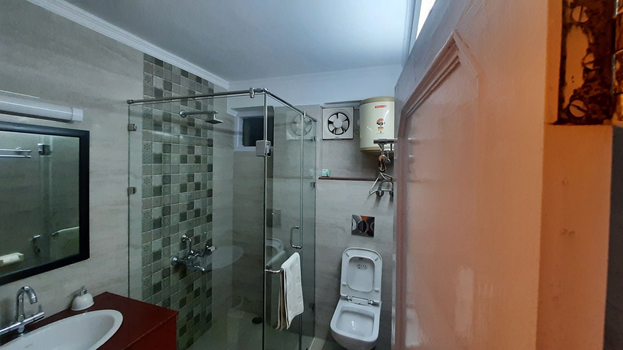 Photo of Bathroom in Shimla