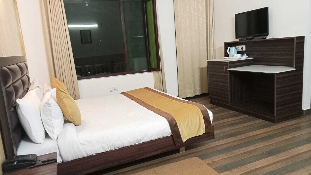 Photo of Bedroom in Dharampur