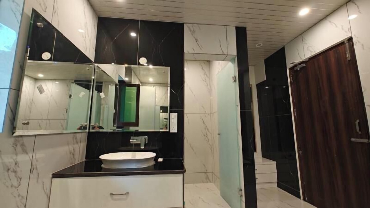 Photo of Bathroom in Dharampur