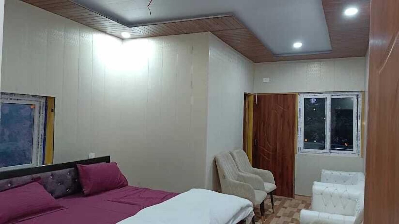 Photo of Patio Balcony in Mussoorie