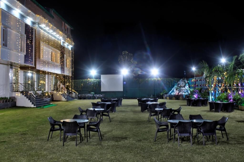 Photo of Outdoor in Bullawala