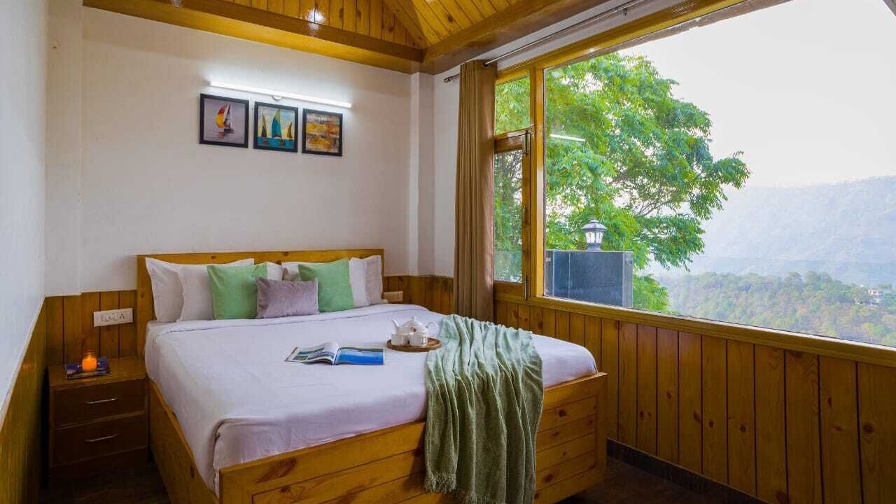 Photo of Bedroom in Dharampur