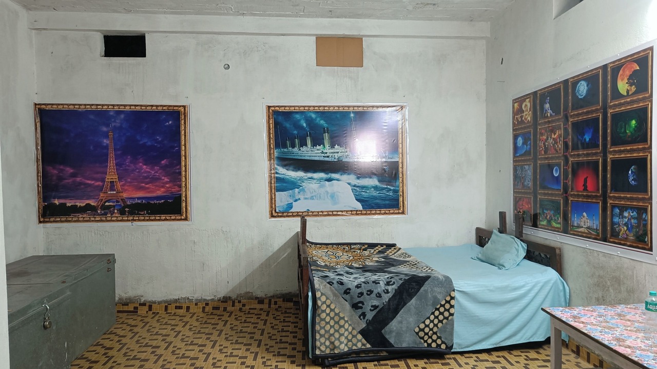 Photo of Bedroom in Katihar