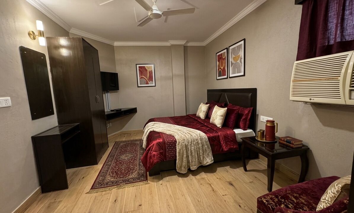 Photo of Bedroom in Mahipalpur Extension