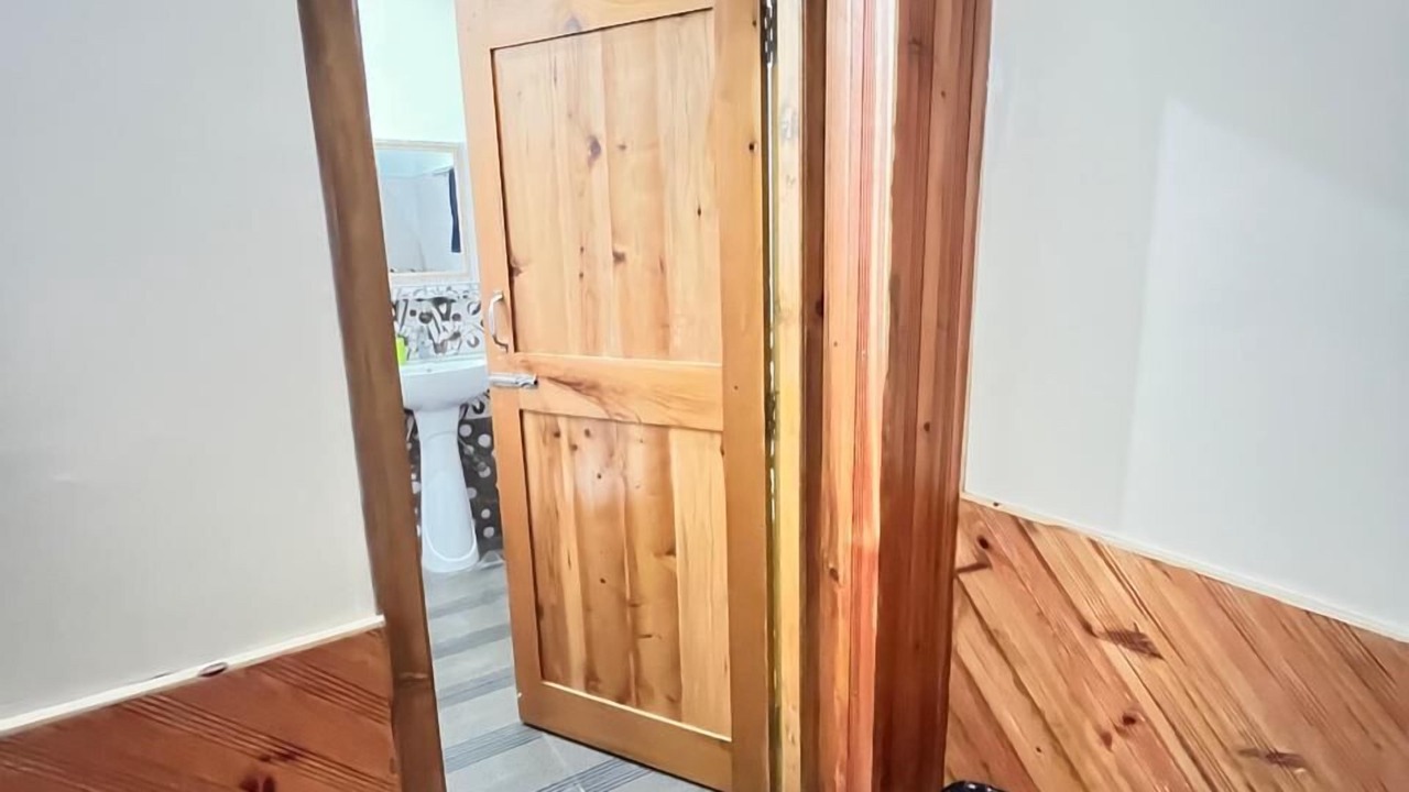 Photo of Bedroom in Kasol