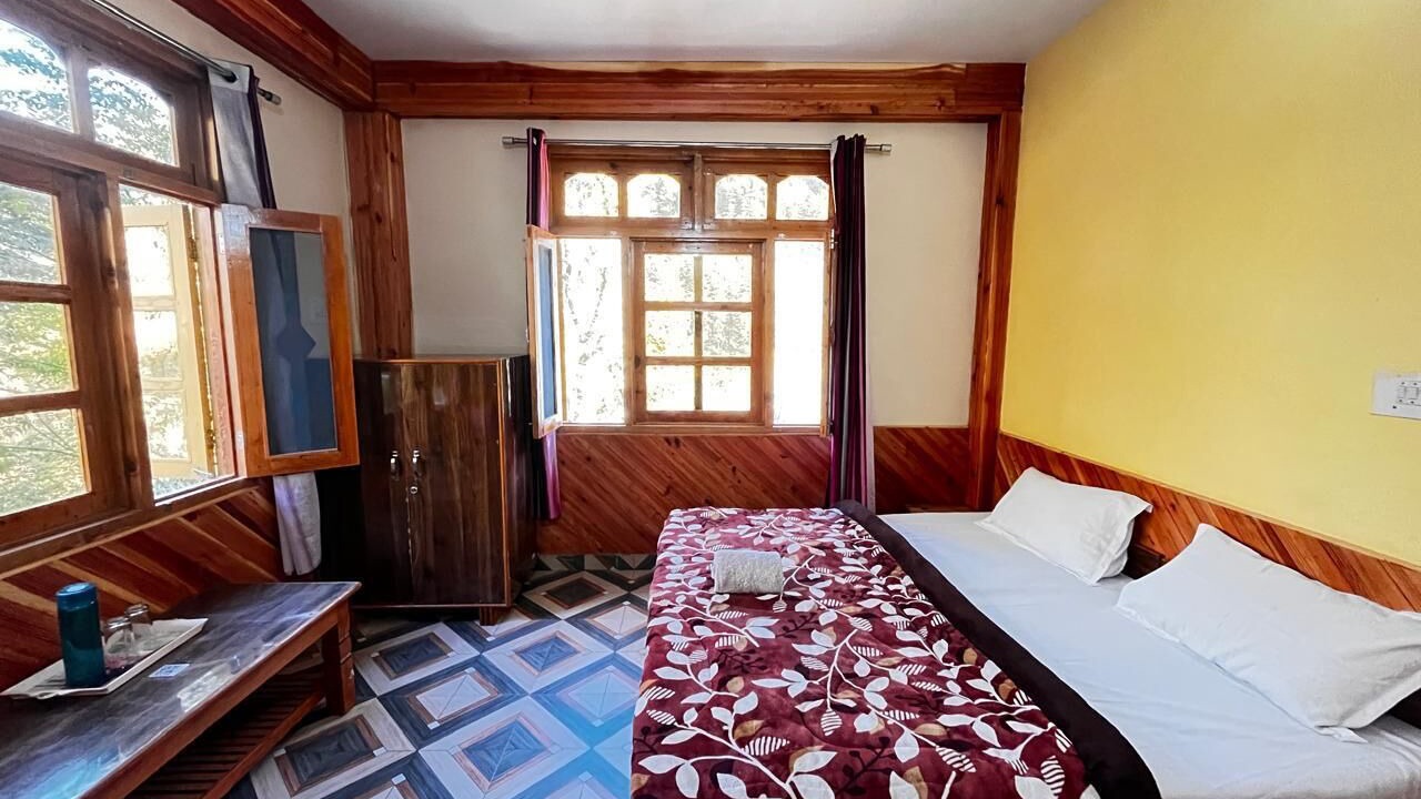 Photo of Bedroom in Kasol