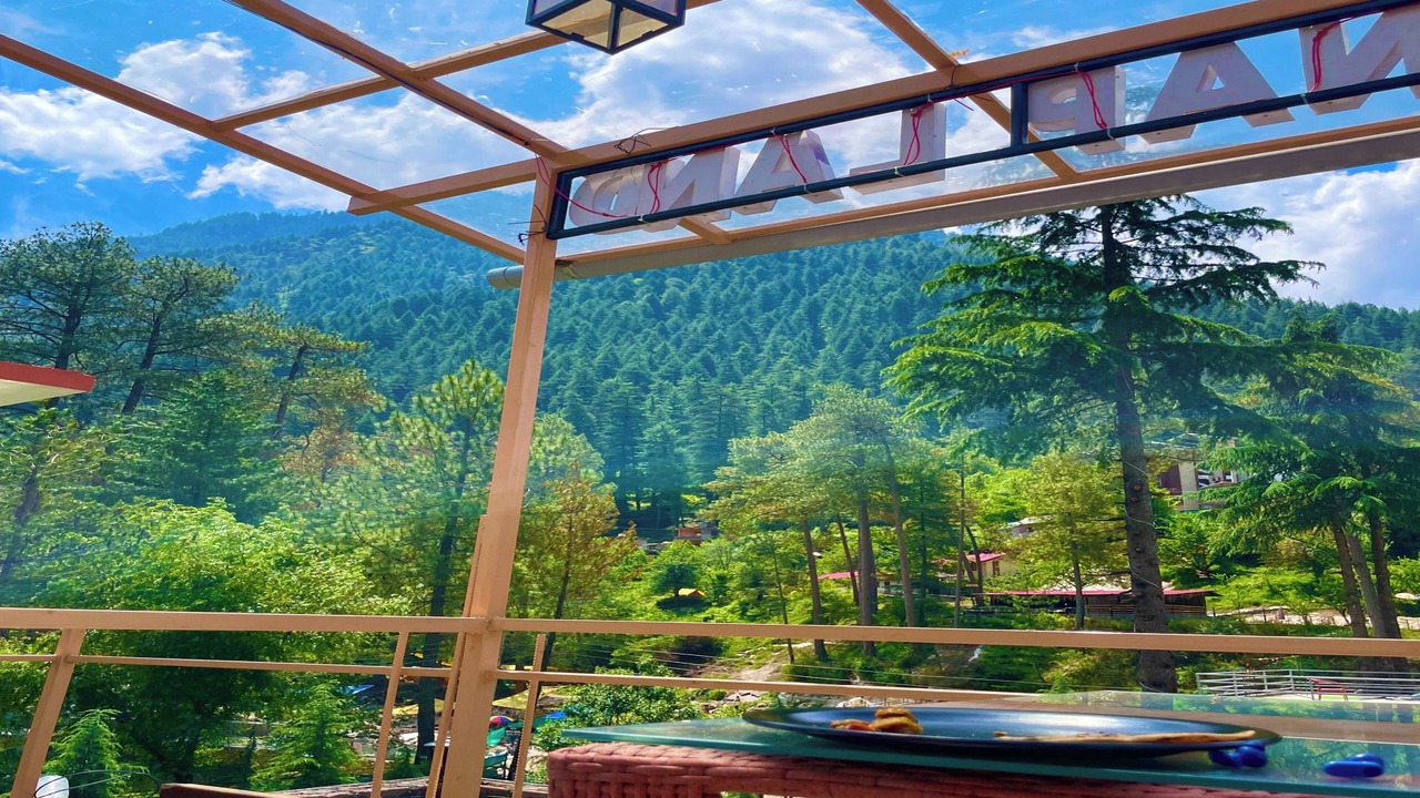 Photo of Bedroom in Kasol