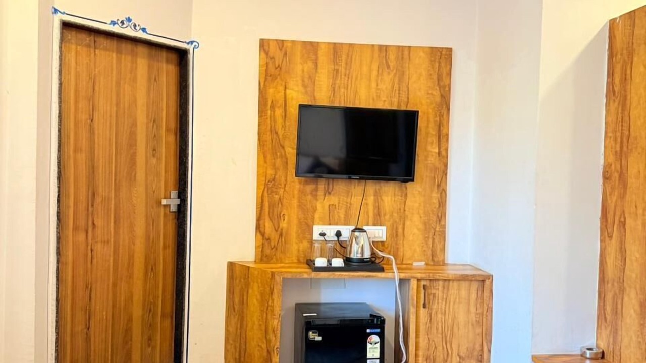 Photo of Bedroom in Shavri Colony