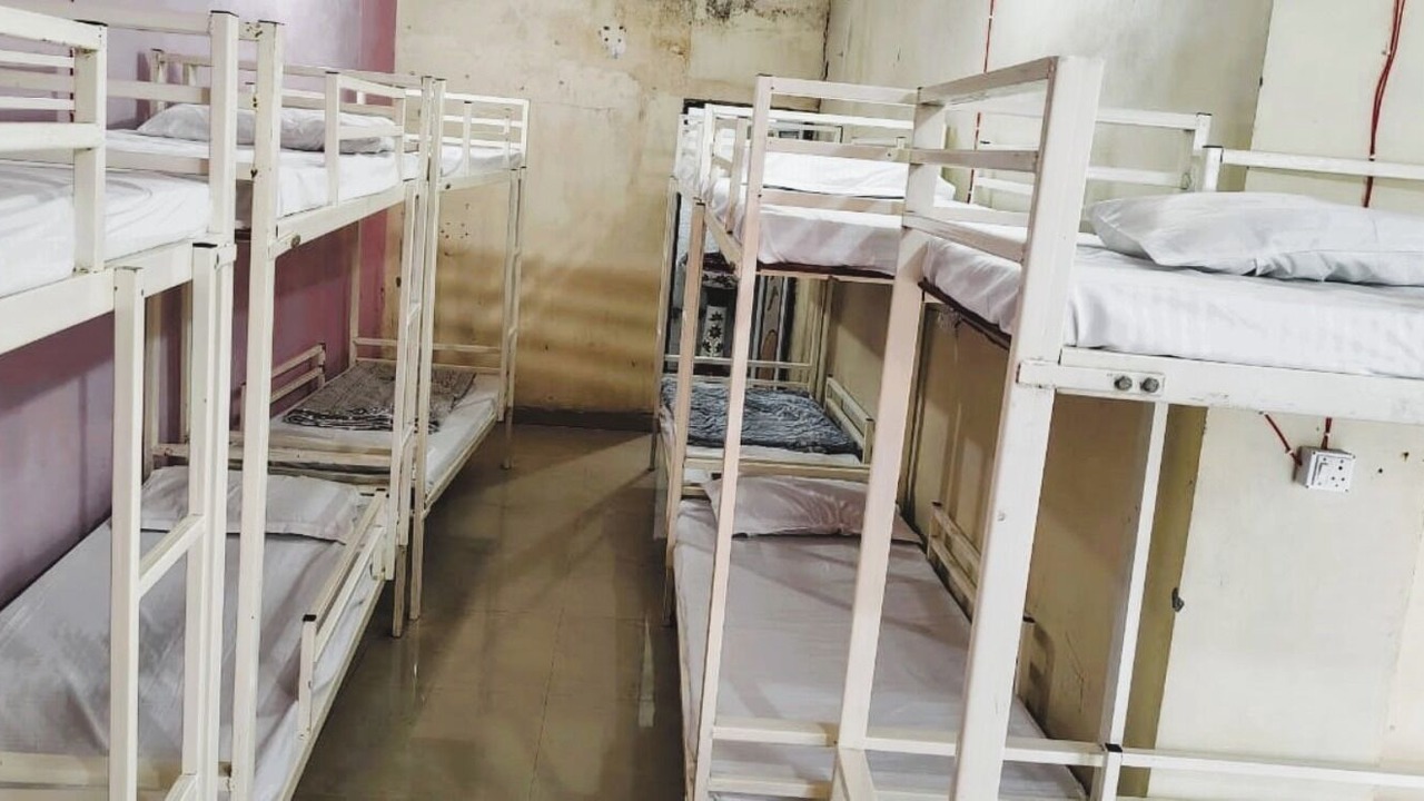 Photo of Bedroom in Charbagh