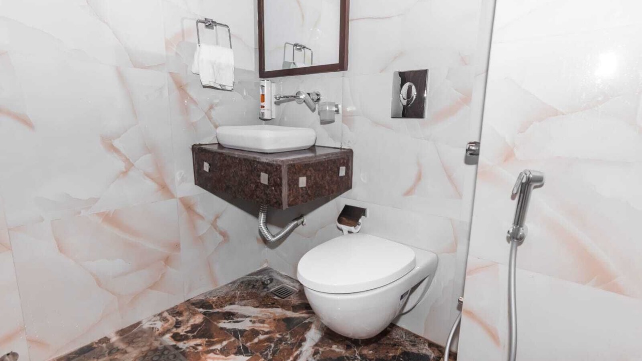 Photo of Bathroom in Lansdowne