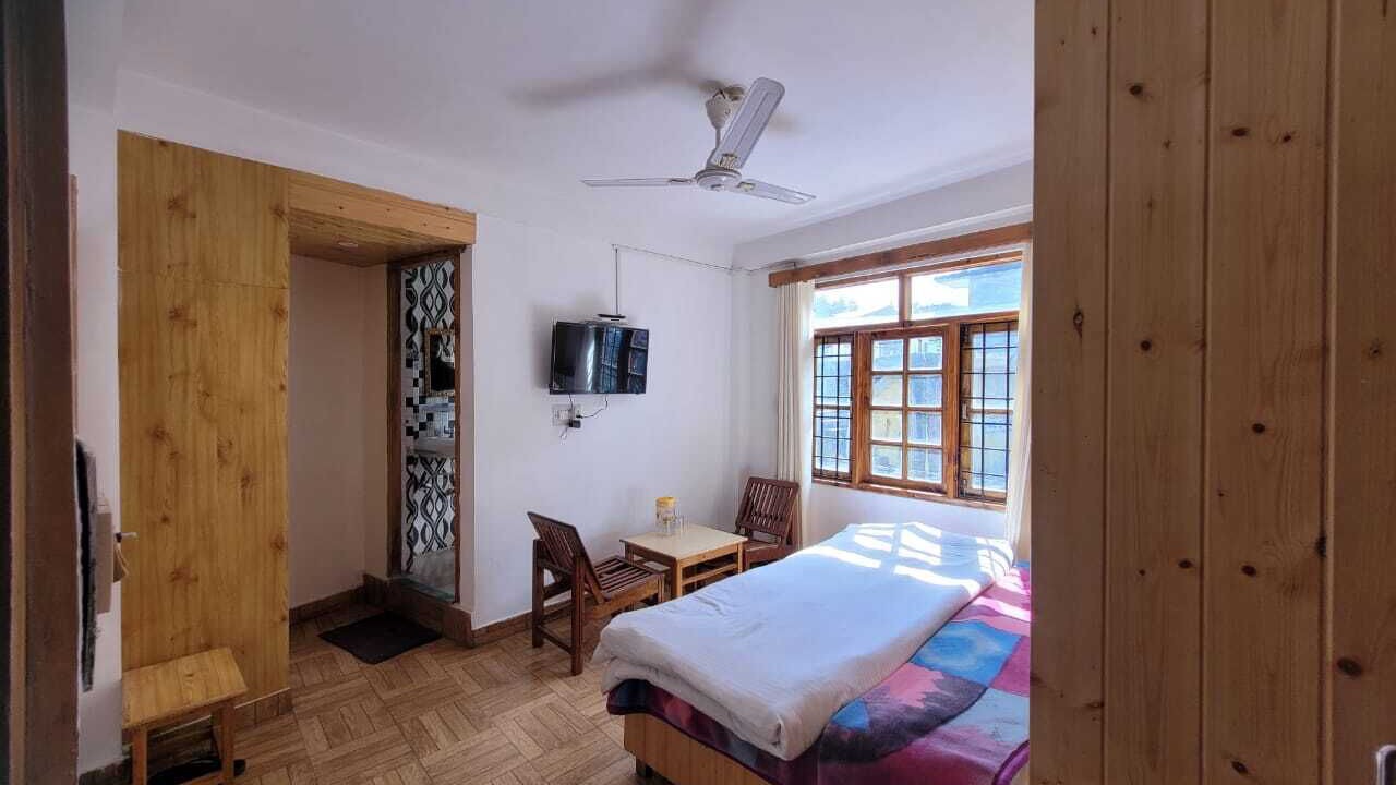 Photo of Others in New Manali