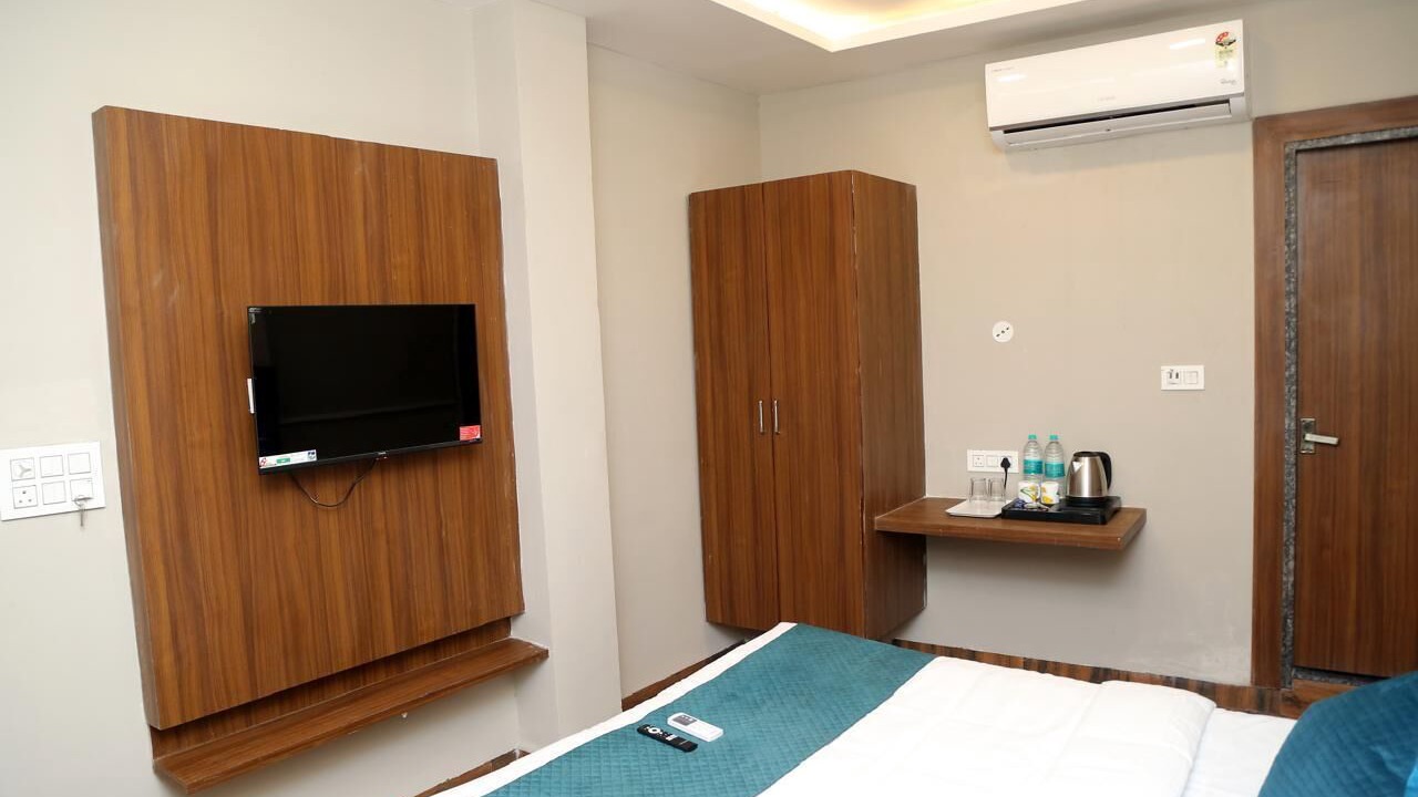 Photo of Bedroom in Mhow