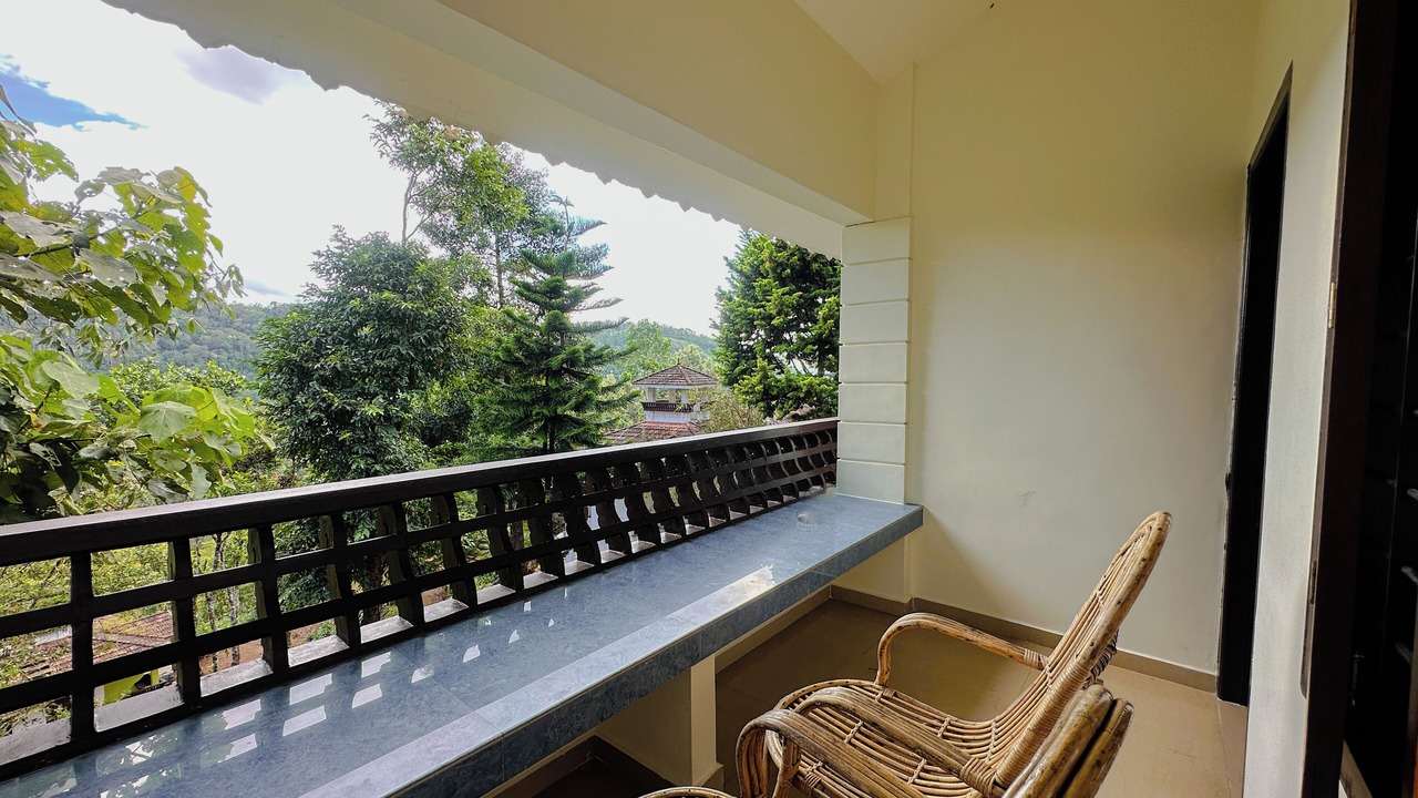 Photo of Patio Balcony in Udumbanchola