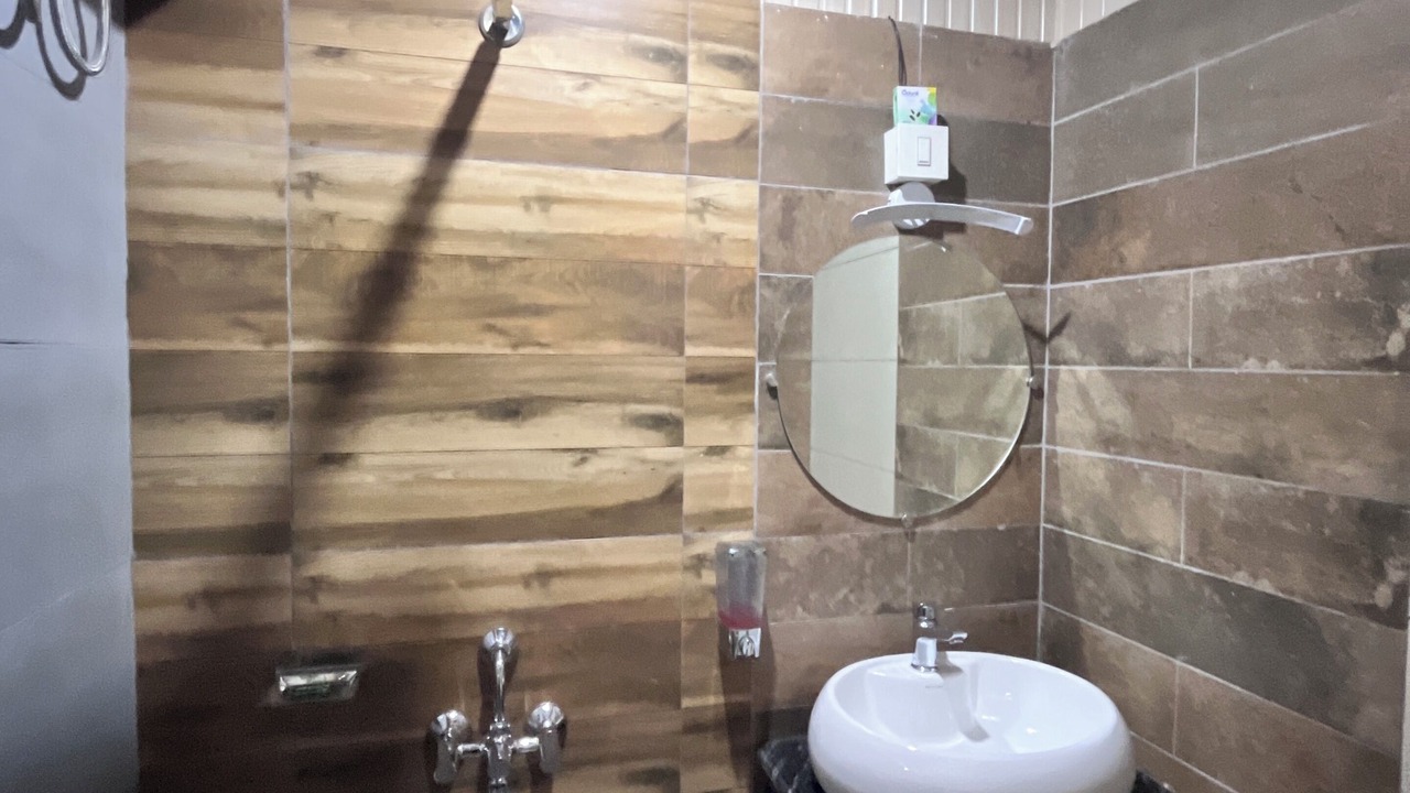 Photo of Bathroom in Karsiyang