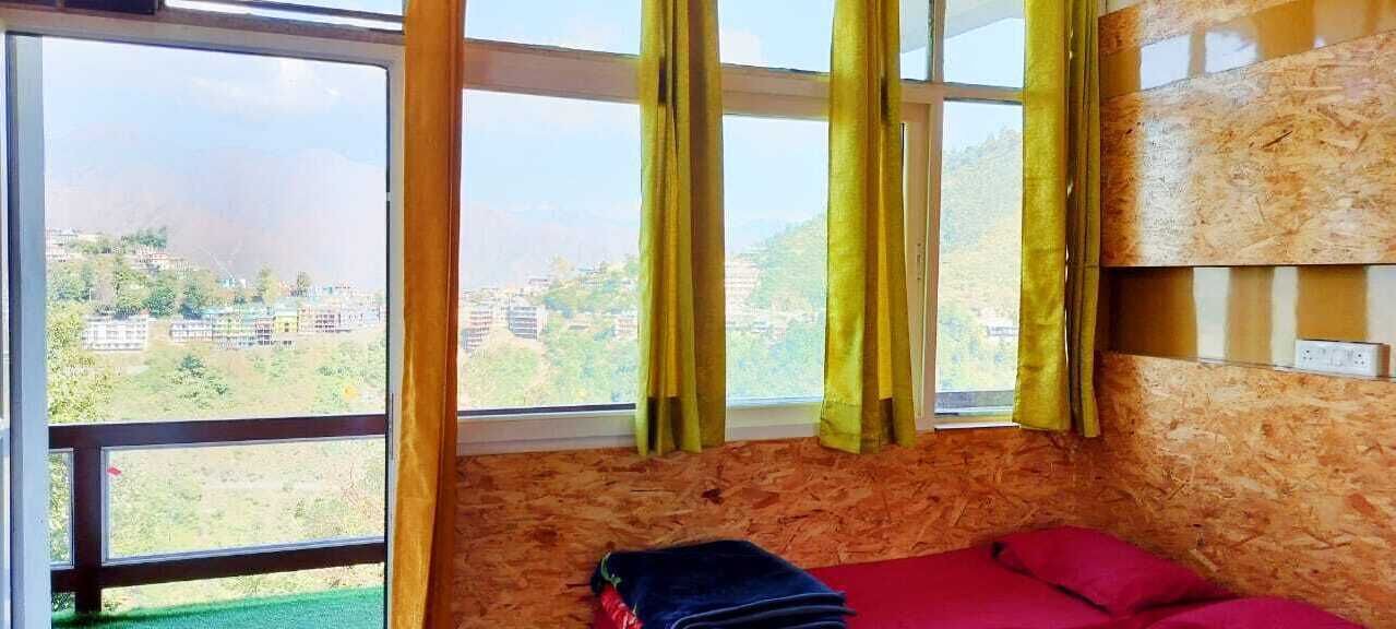 Photo of Patio Balcony in Mussoorie