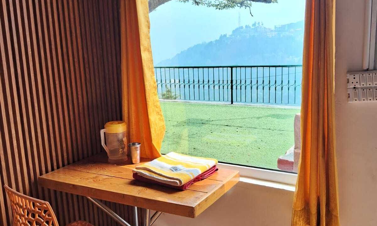 Photo of Patio Balcony in Mussoorie