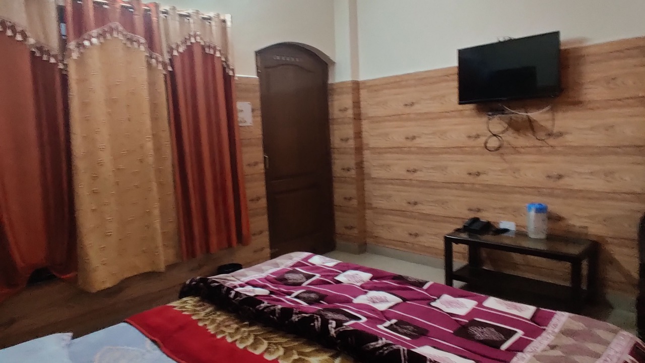 Photo of Bedroom in Srinagar