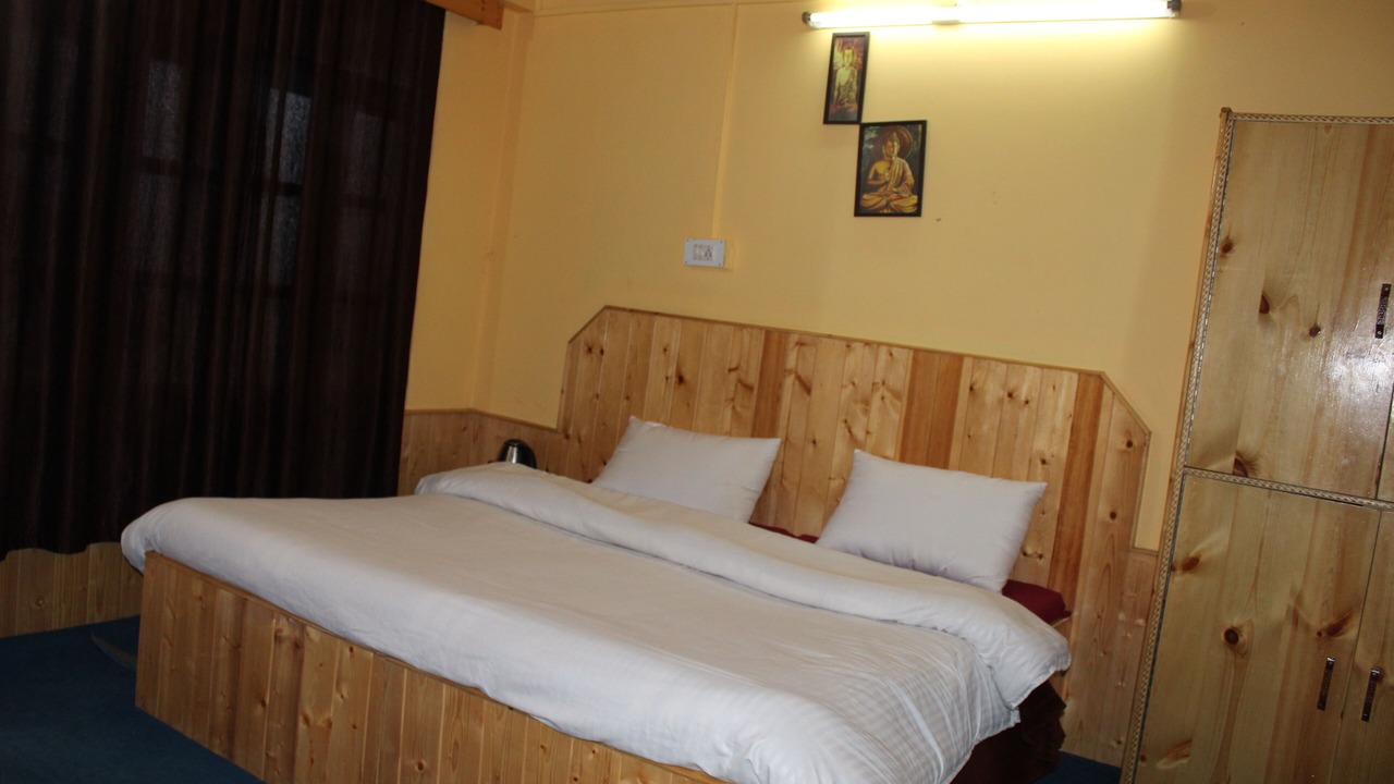 Photo of Bedroom in Old Manali