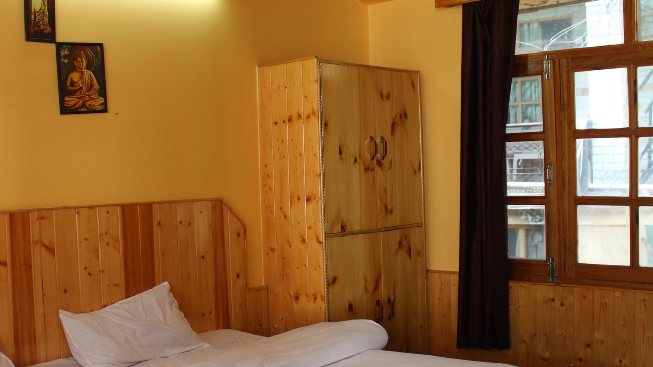 Photo of Bedroom in Old Manali