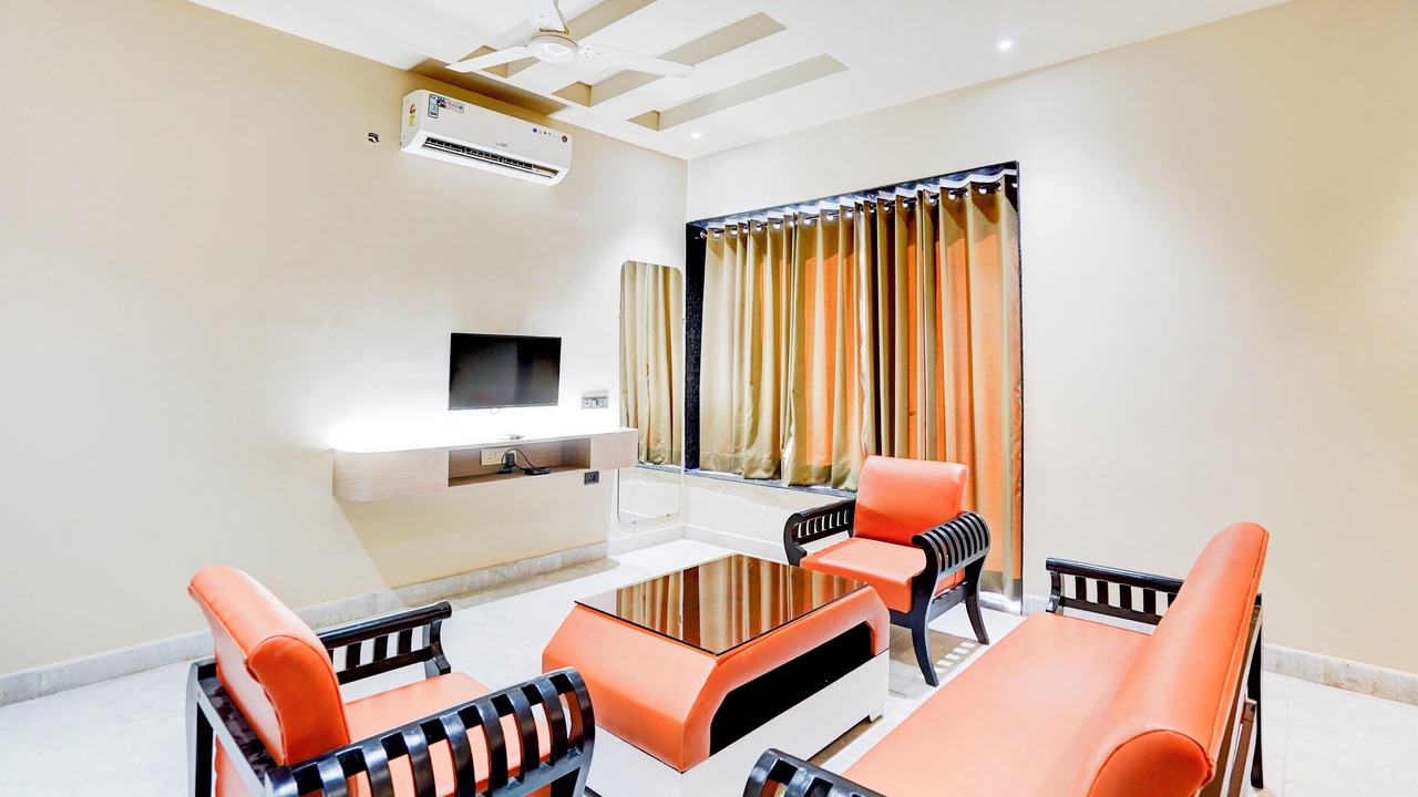 Photo of Bedroom in Sector 70