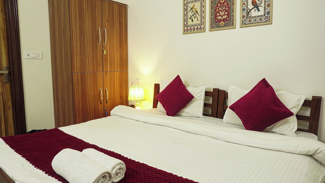 Photo of Bedroom in Tapovan