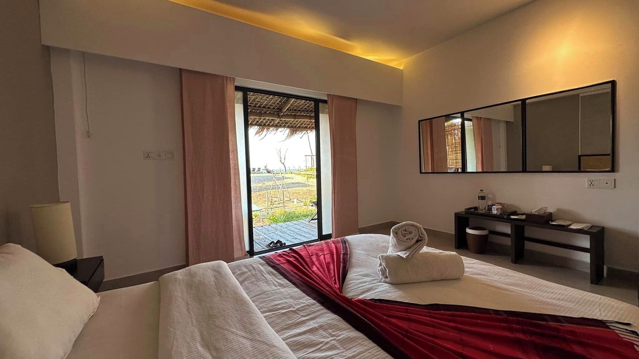 Photo of Bedroom in Saint Martin's Island
