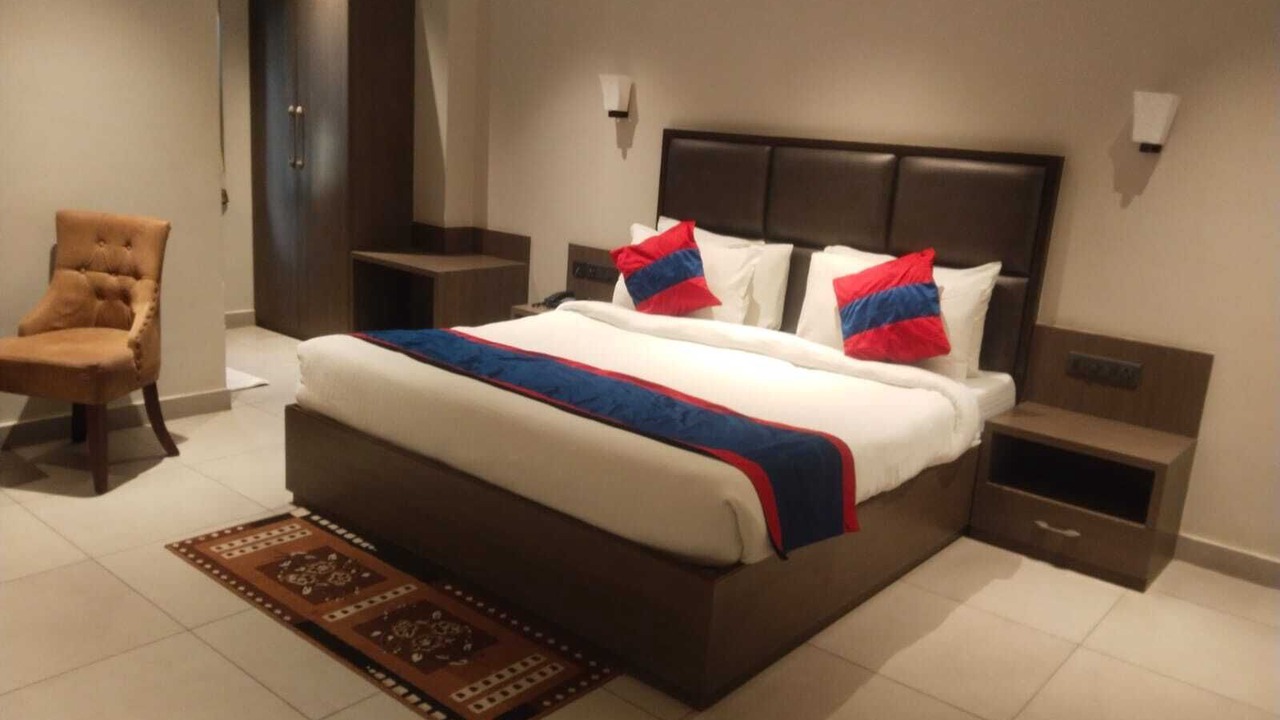 Photo of Bedroom in Deoghar