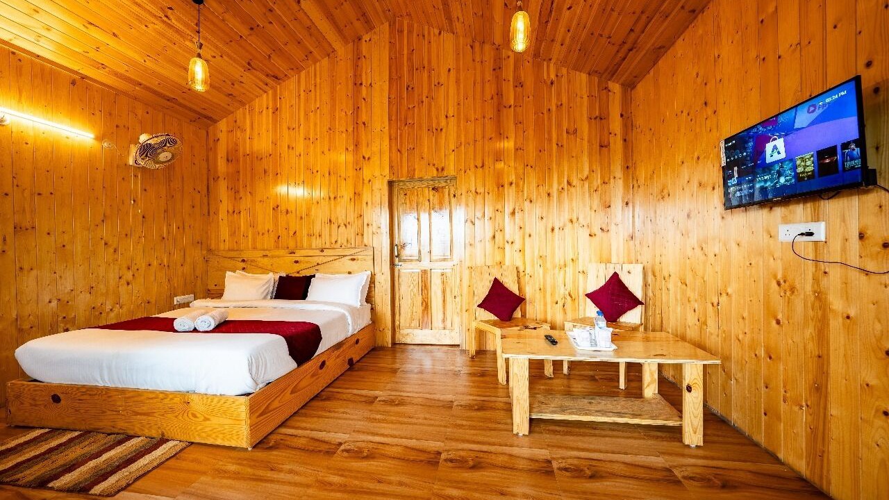 Photo of Patio Balcony in Naina Range