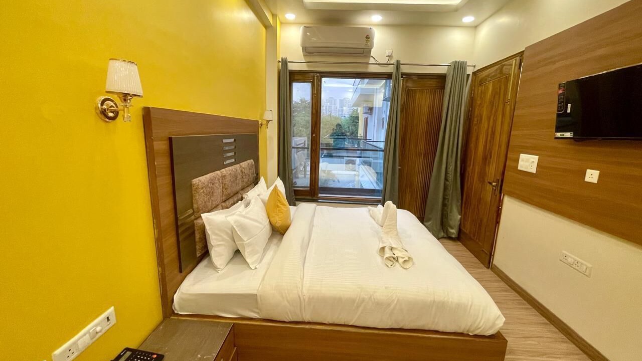 Photo of Bedroom in Noida