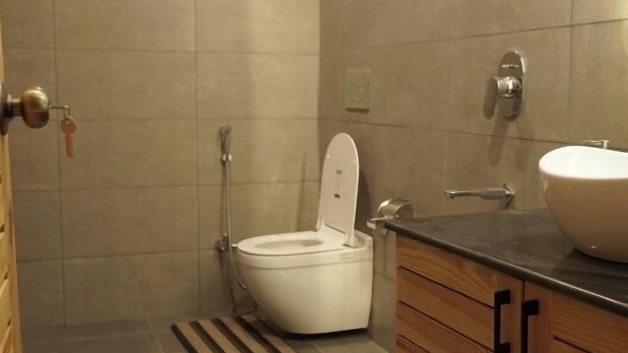 Photo of Bathroom in Mukteshwar
