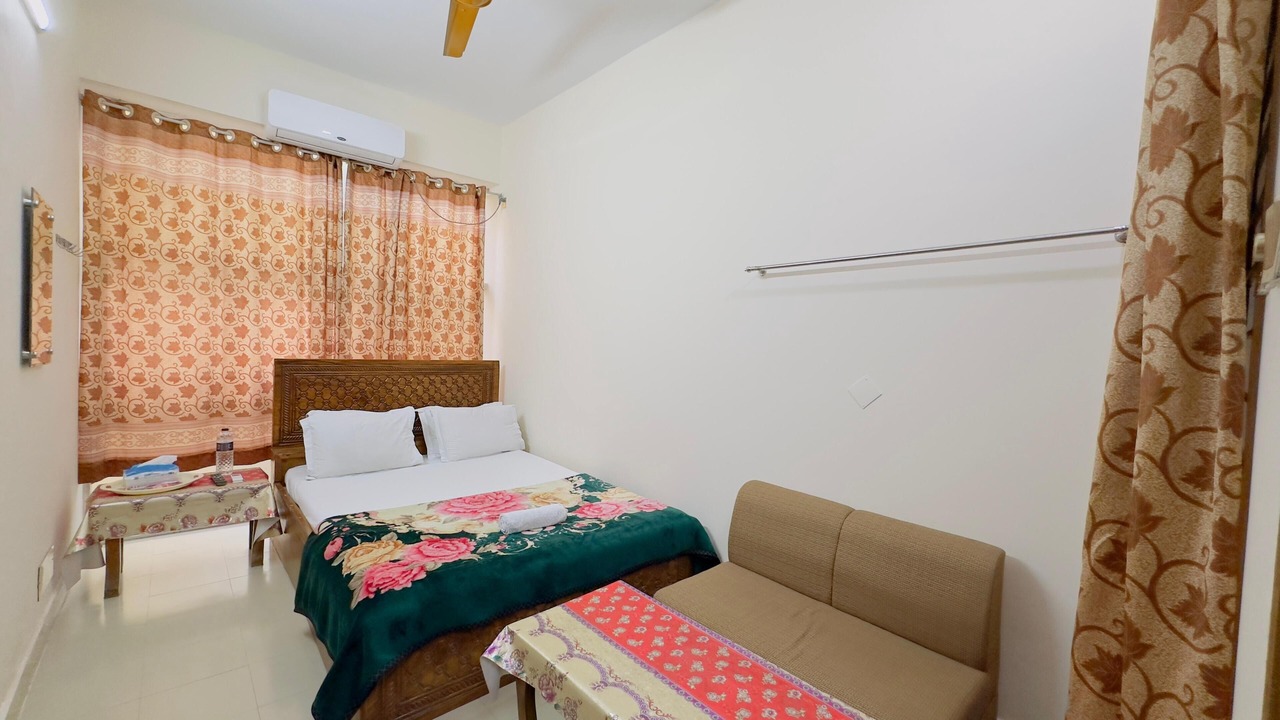 Photo of Bedroom in Mohammadpur
