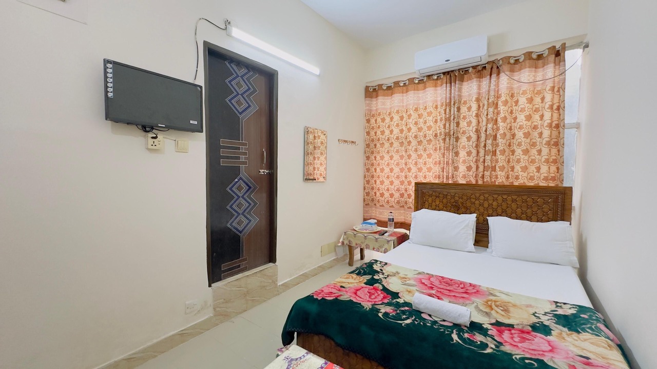 Photo of Bedroom in Mohammadpur