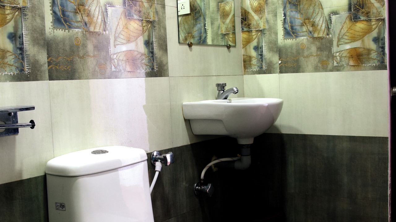 Photo of Bathroom in Ooty
