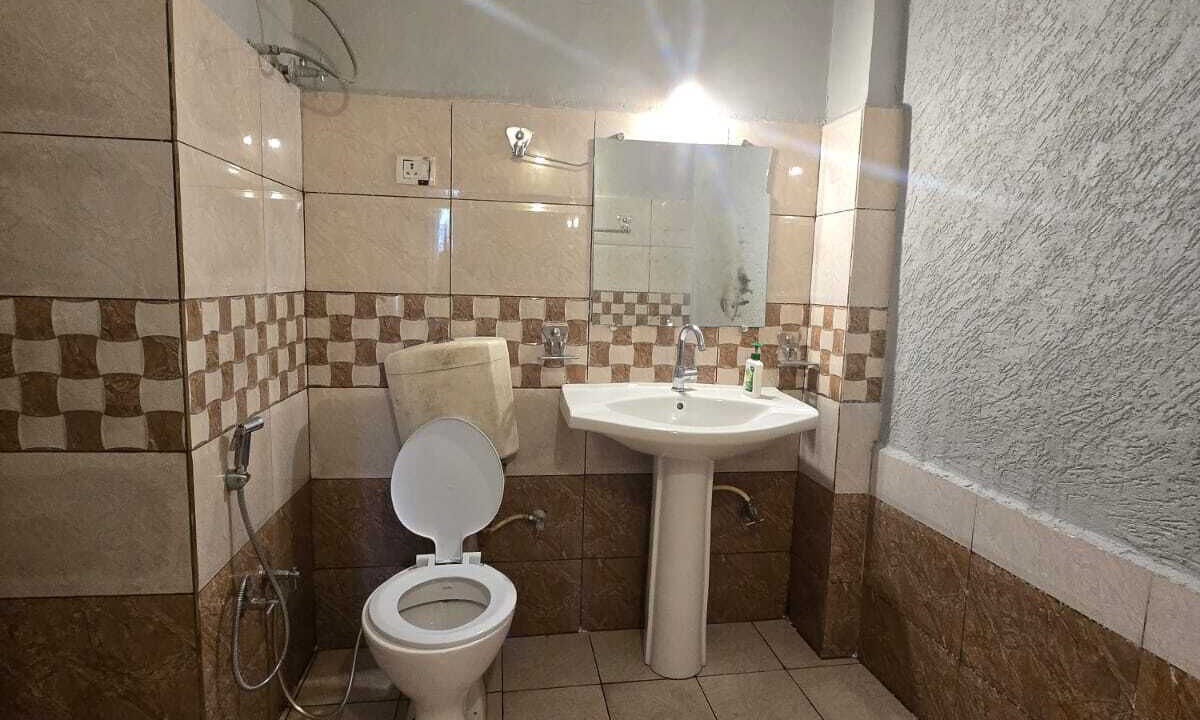 Photo of Bathroom in Pachmarhi