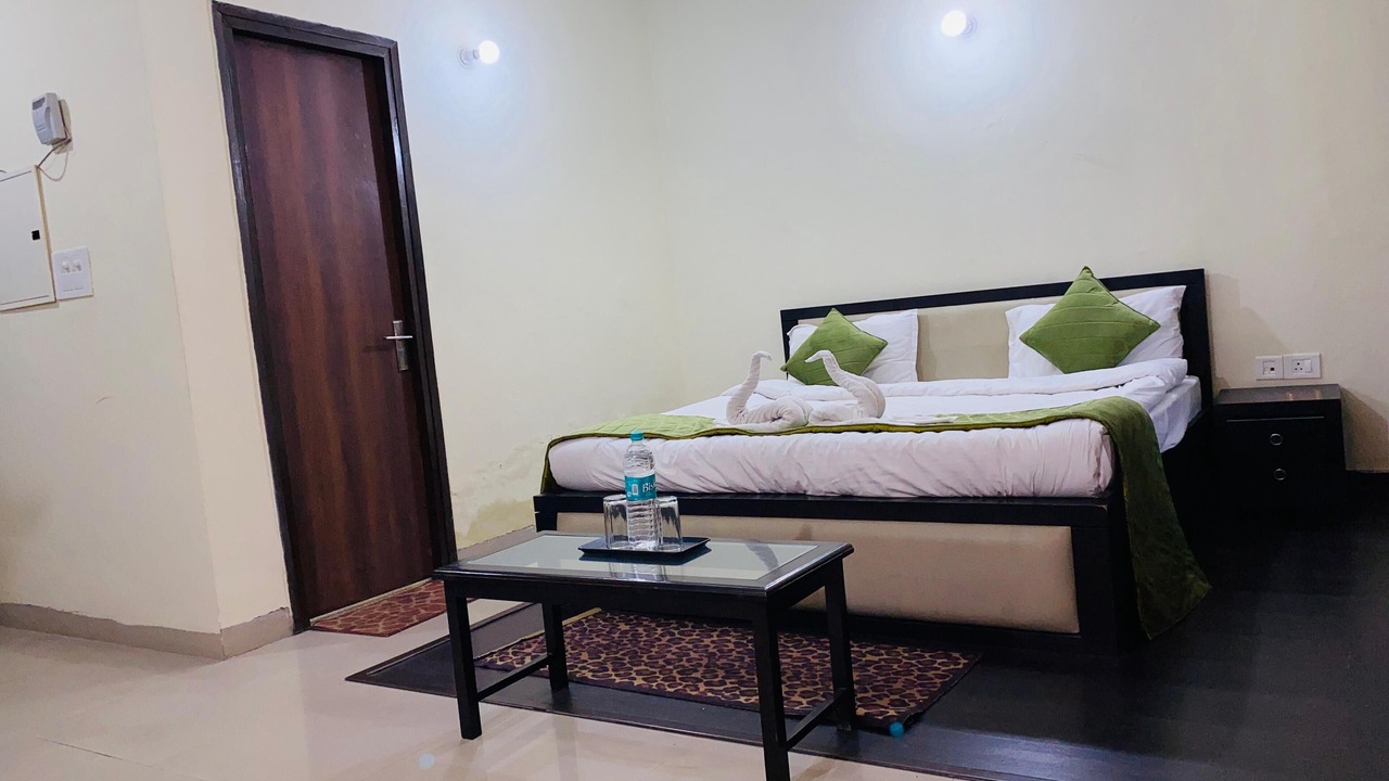 Photo of Bedroom in Rudrapur