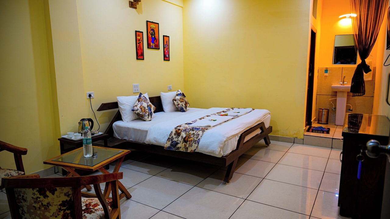 Photo of Bedroom in Rajgarhi