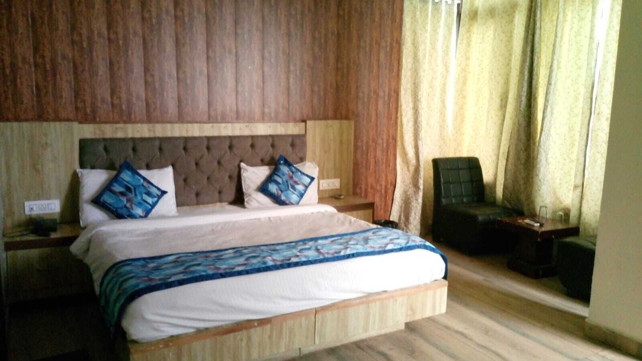 Photo of Bedroom in Zirakpur