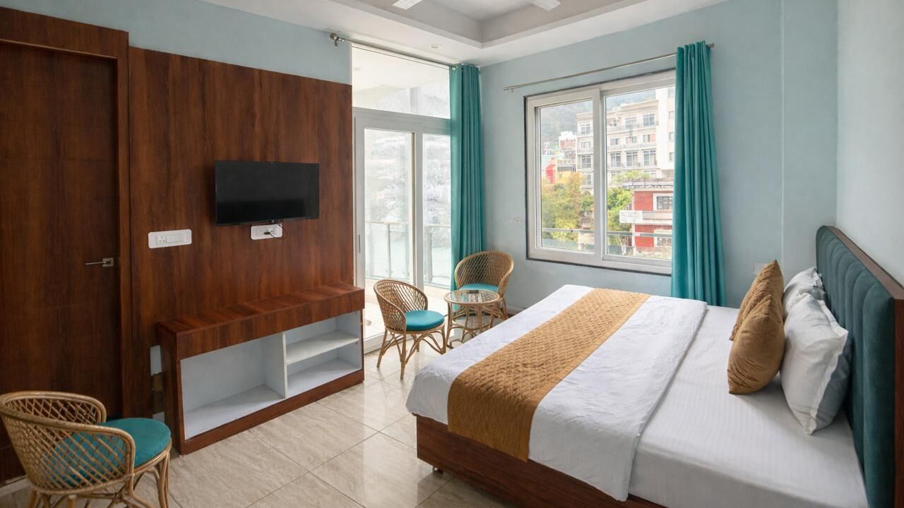 Photo of Bedroom in Tapovan