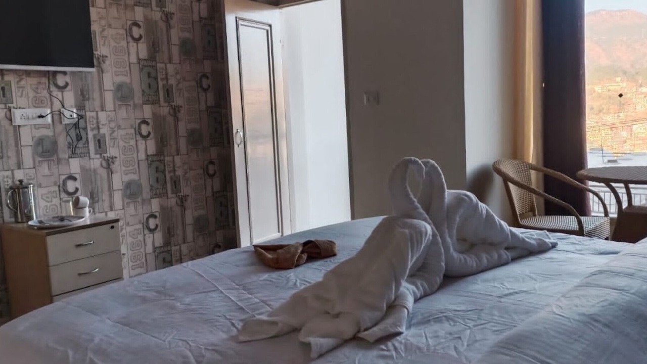 Photo of Bedroom in Solan