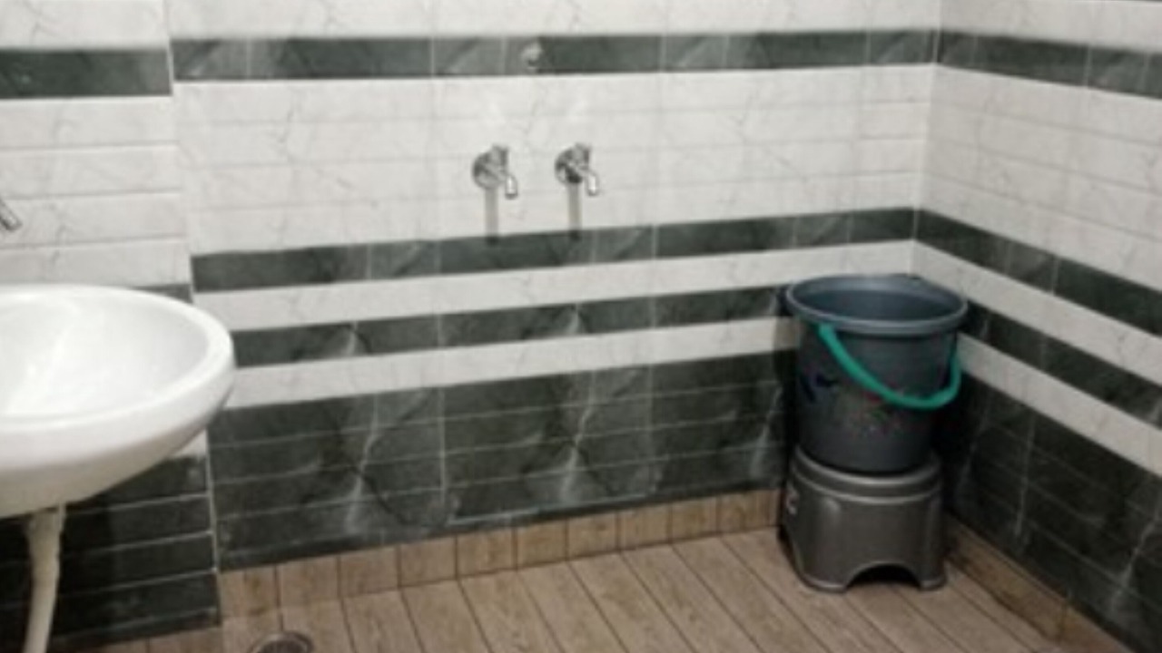 Photo of Bathroom in Solan