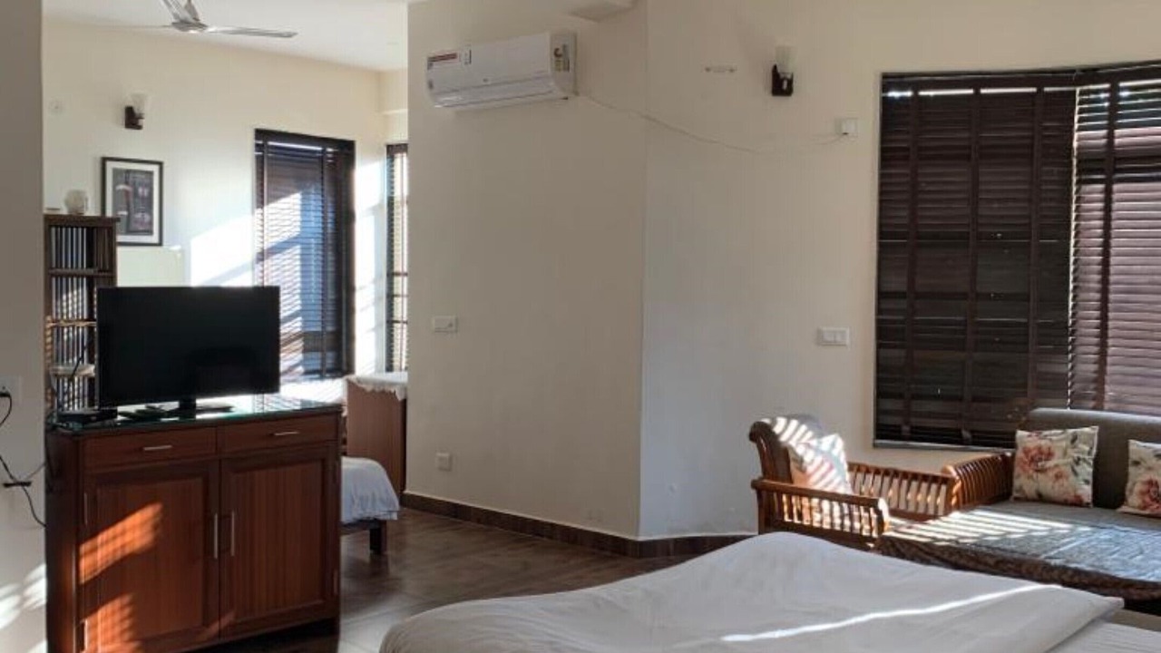 Photo of Bedroom in Fatehpur